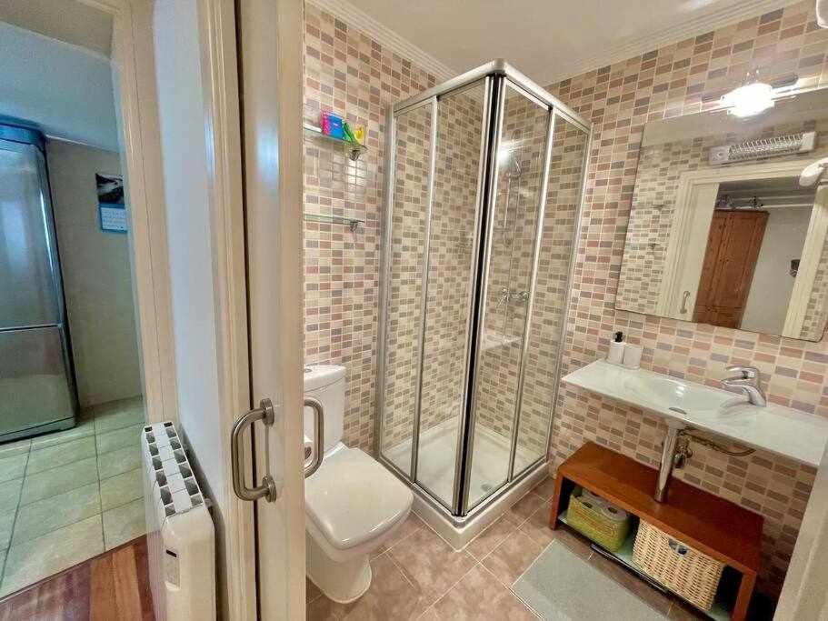 Andra Mari Etxea Apartamento En Parte Antigua Bermeo Ngoại thất bức ảnh
