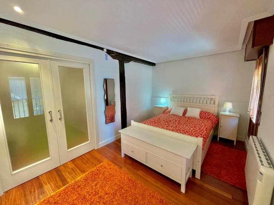 Andra Mari Etxea Apartamento En Parte Antigua Bermeo Ngoại thất bức ảnh